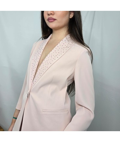Tailleur romi-ho con paillettes sul bavero